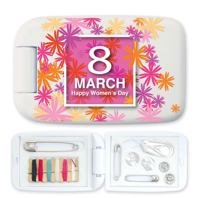 Picture of Stitch-In-Time Sewing Kit