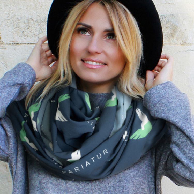 Picture of Berlin Infinity Scarf