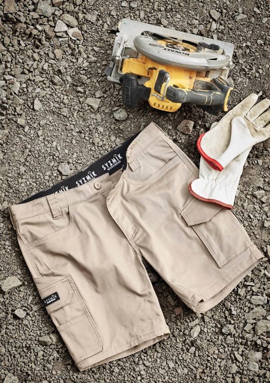 Picture of Mens Essential Stretch Cargo Short