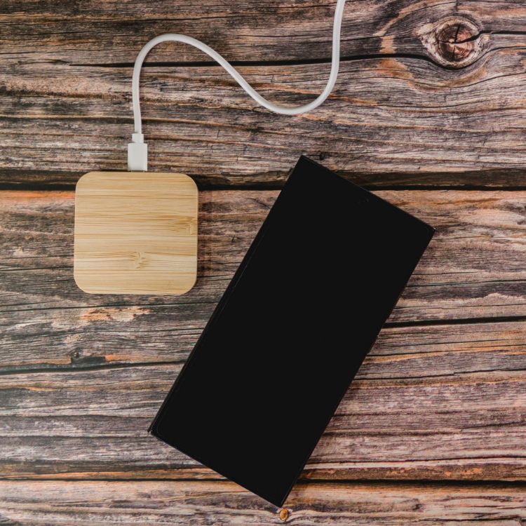 Picture of Arc Square Bamboo Wireless Charger