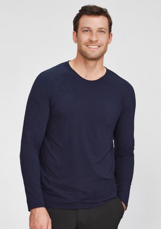Picture of Mens Performance Long Sleeve Tee