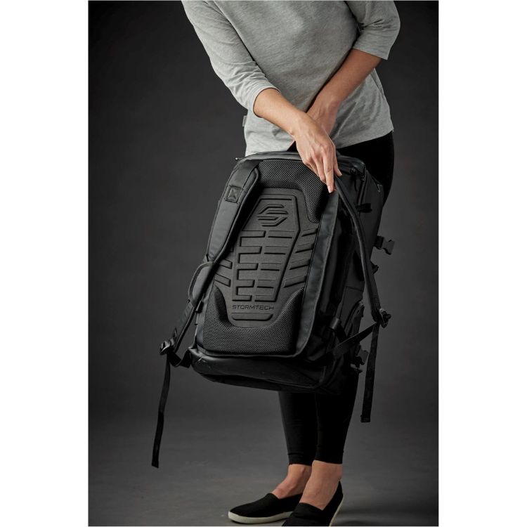 Picture of Norseman Carry On